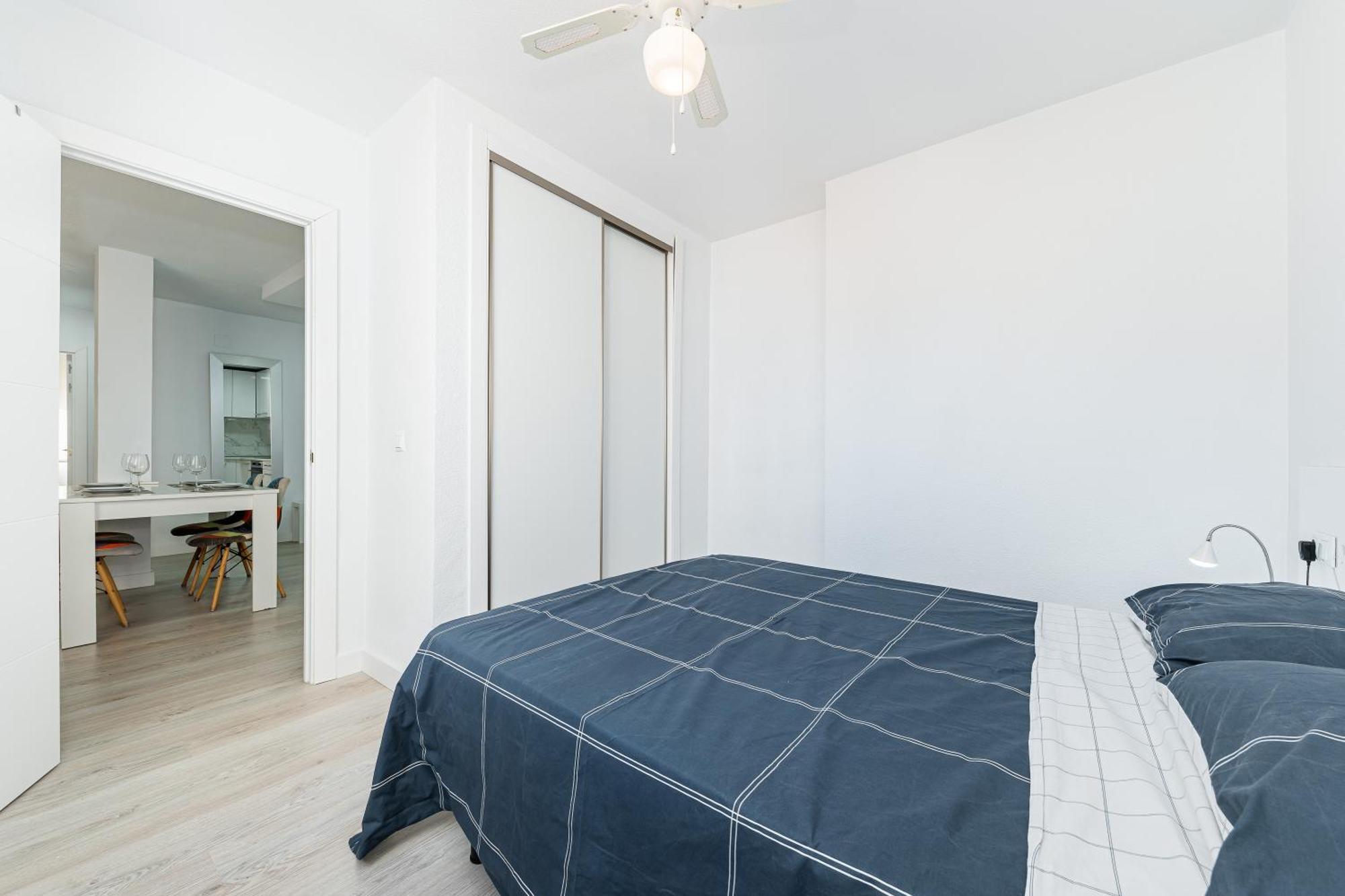 Apartamento En Centro Торевьиа Экстерьер фото
