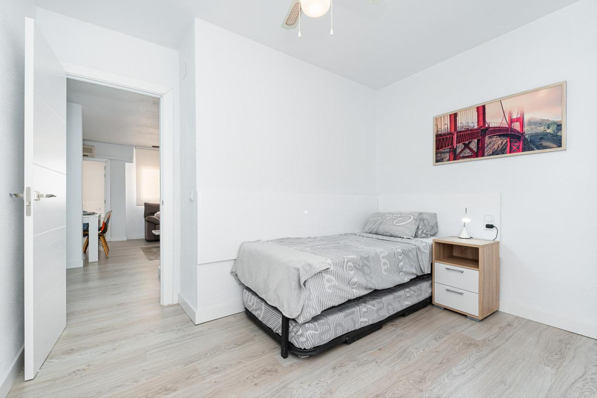 Apartamento En Centro Торевьиа Экстерьер фото